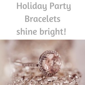 Holiday party bracelets sign
